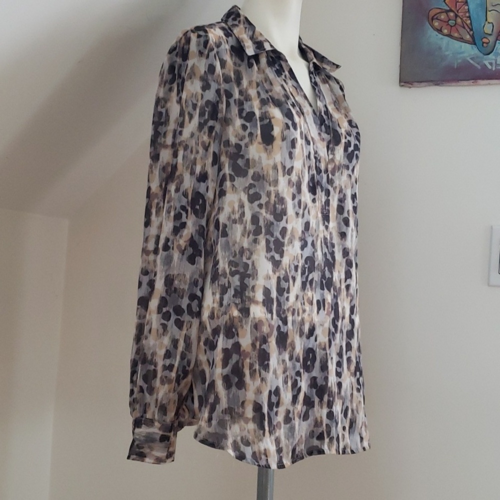LOFT Sheer Animal Print Popover Collared V Neck Long-sleeve Blouse Size M